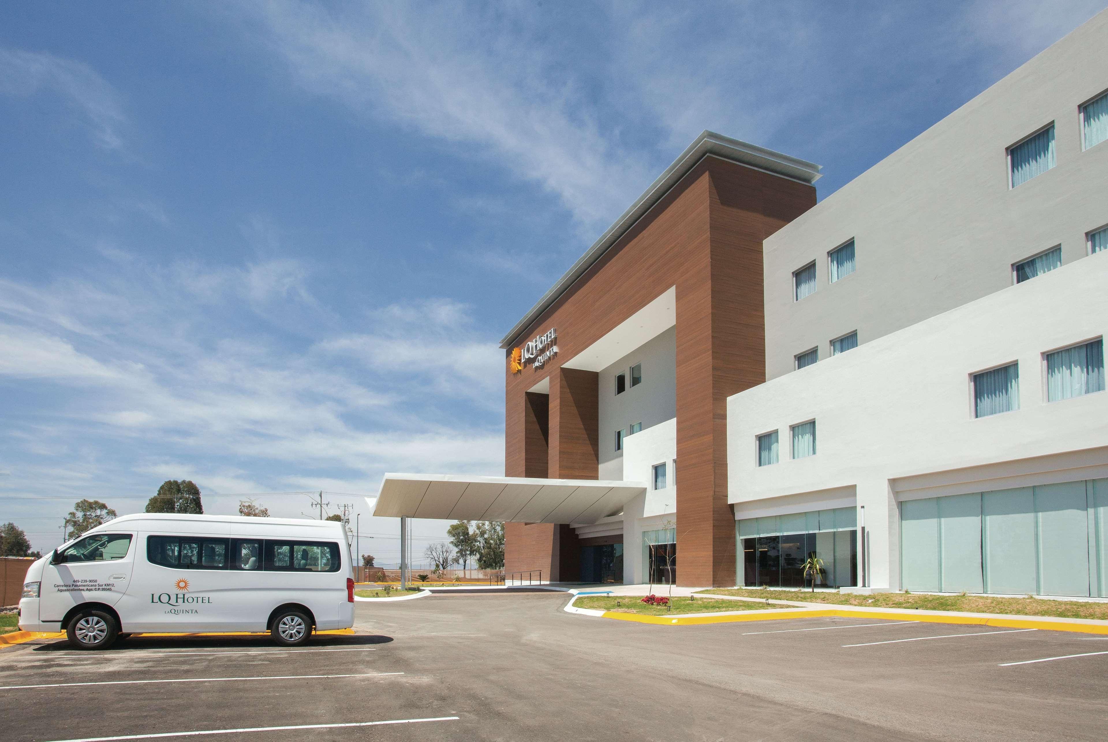 La Quinta By Wyndham Aguascalientes Hotel Exterior foto