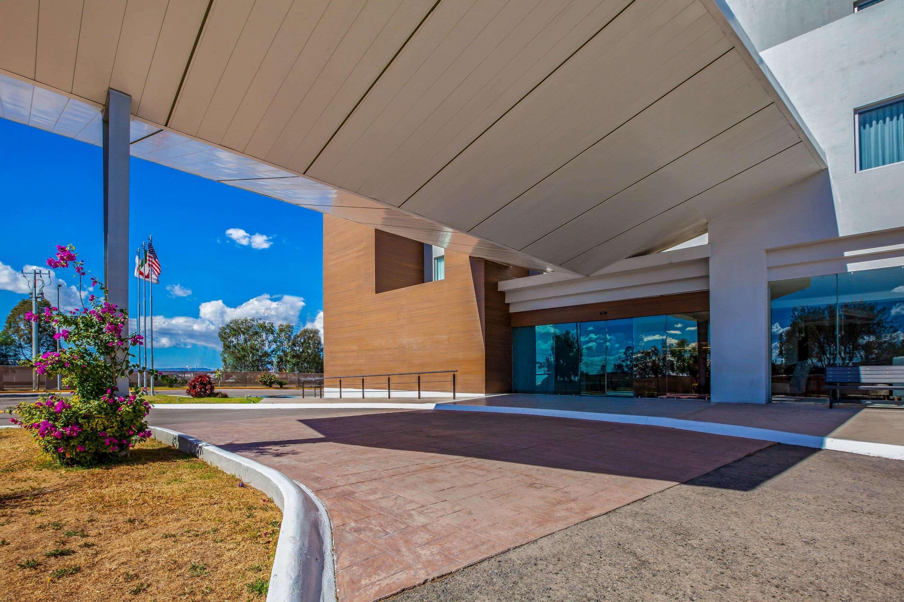 La Quinta By Wyndham Aguascalientes Hotel Exterior foto